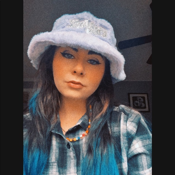 Meet your Posher, Something Witchy Apparel - Picture 2 of 6